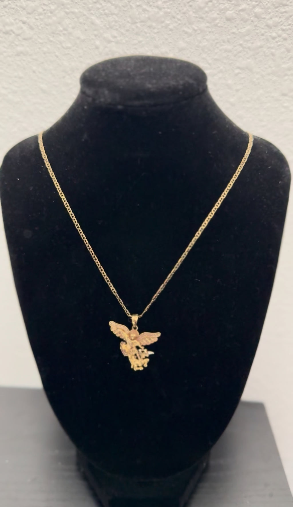 Elegant 10K Solid Gold Chain with Angel Pendant